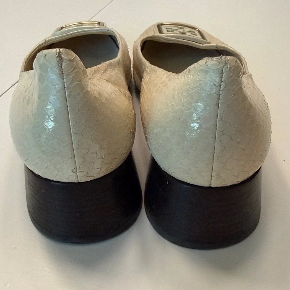 Tory Burch Georgia Pump Croc Embossed Cream size 10.5